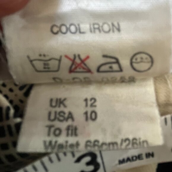 JAEGER USA10 UK12  Cream Black Geometric SKIRT Made in Great Britain - Picture 3 of 9